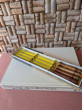 Hardwood Fondue Forks Boxed Set – 4 Pc Mid‑Century Stainless Steel & Turned Wood